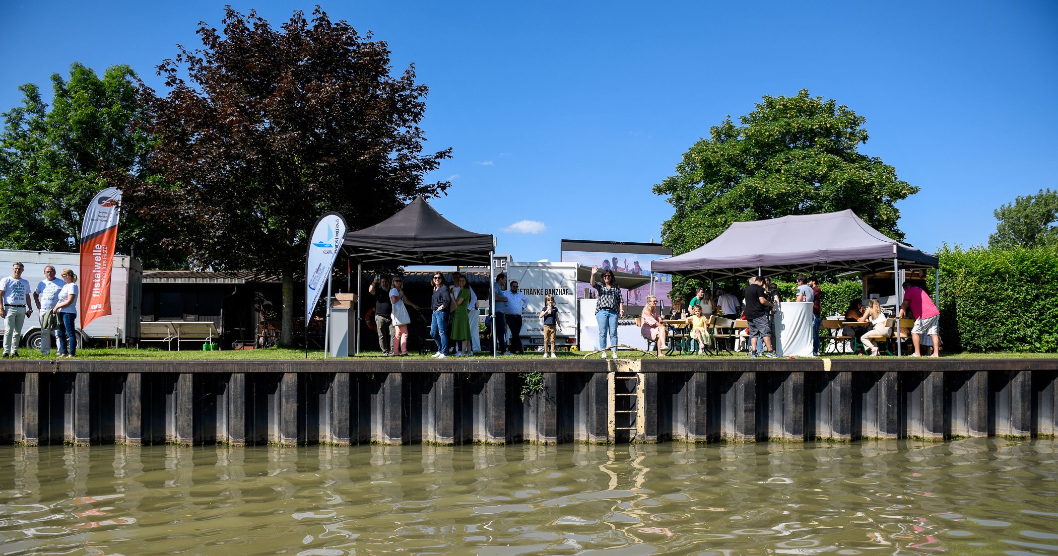 FrischAUF! Afterwork-Event am Neckar mit allen Sponsoren - Motorboot- und Segelausbildung live erleben